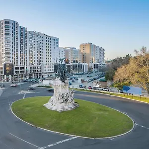 4* Отель Nh Campo Grande